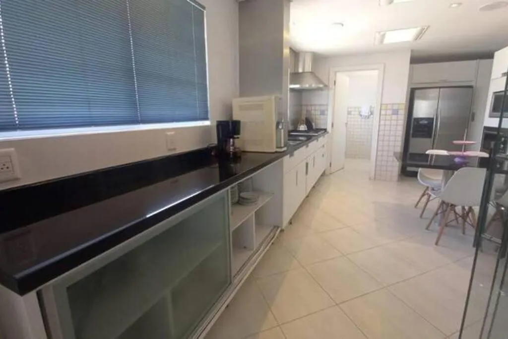 Apartamento Frente Mar De Balneario Camboriu - Av Atlantica